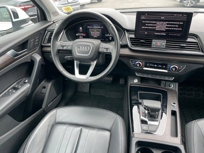 2023 Audi Q5 45 S line Premium quattro