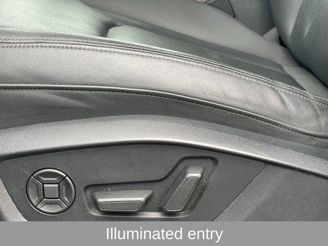 2022 Audi Q7 55 Premium Plus