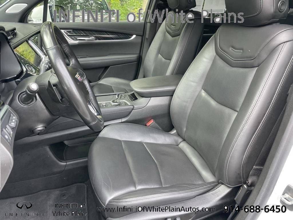 2022 Cadillac XT6 Premium Luxury