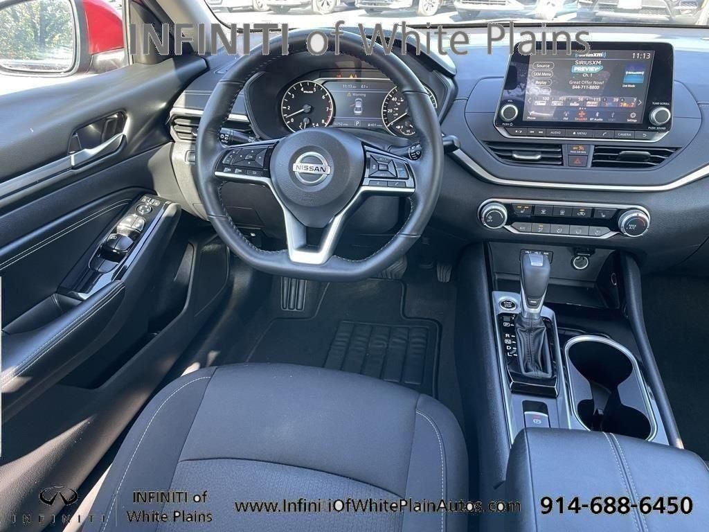 2021 Nissan Altima 2.5 SV