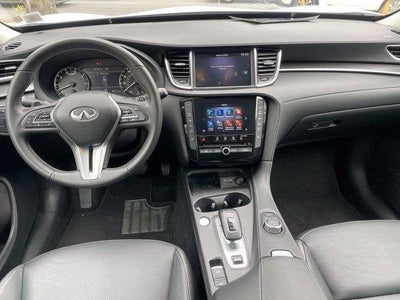 2023 INFINITI QX50 LUXE AWD