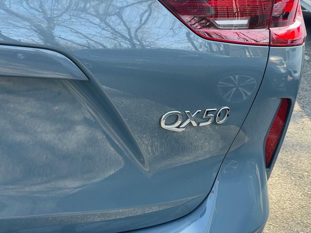 2023 INFINITI QX50 LUXE