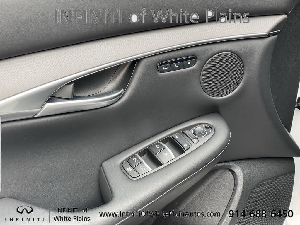 2024 INFINITI QX50 LUXE