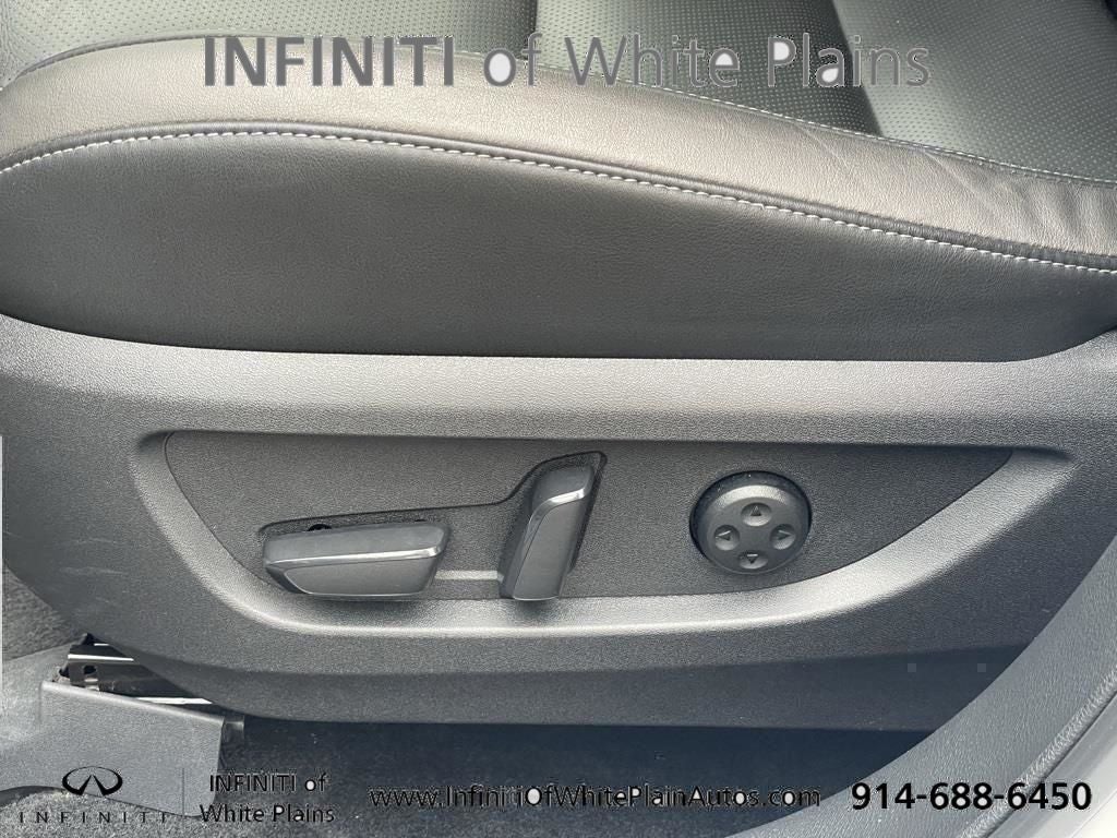 2024 INFINITI QX50 LUXE