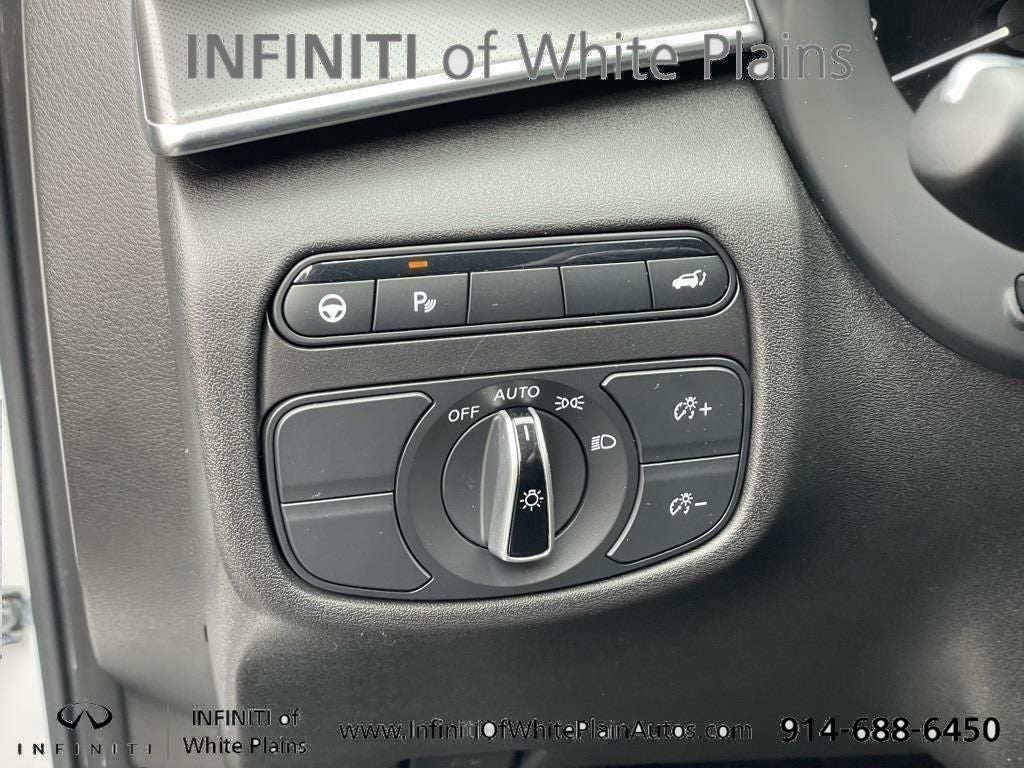 2024 INFINITI QX50 LUXE