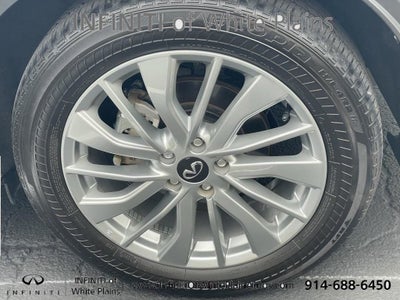 2024 INFINITI QX50 LUXE