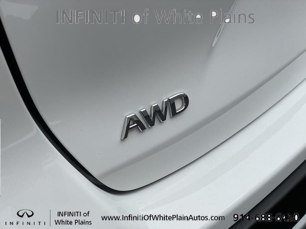 2024 INFINITI QX50 LUXE