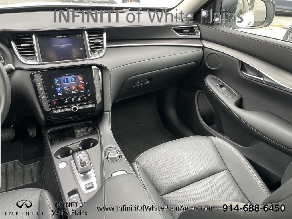2024 INFINITI QX50 LUXE