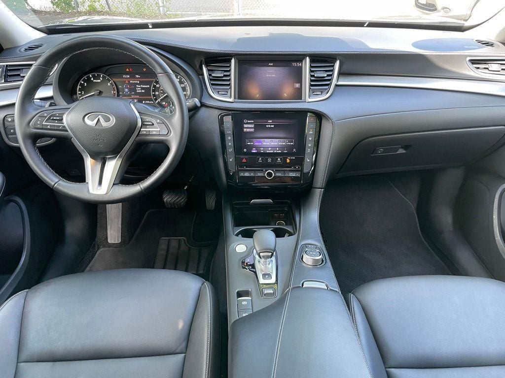 2023 INFINITI QX50 LUXE