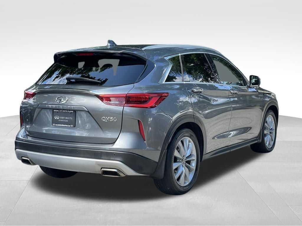 2023 INFINITI QX50 LUXE