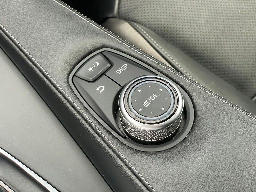 2023 INFINITI QX50 LUXE AWD