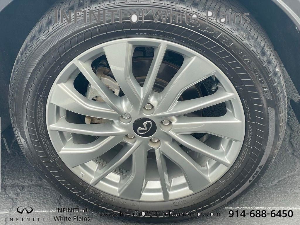 2023 INFINITI QX50 LUXE