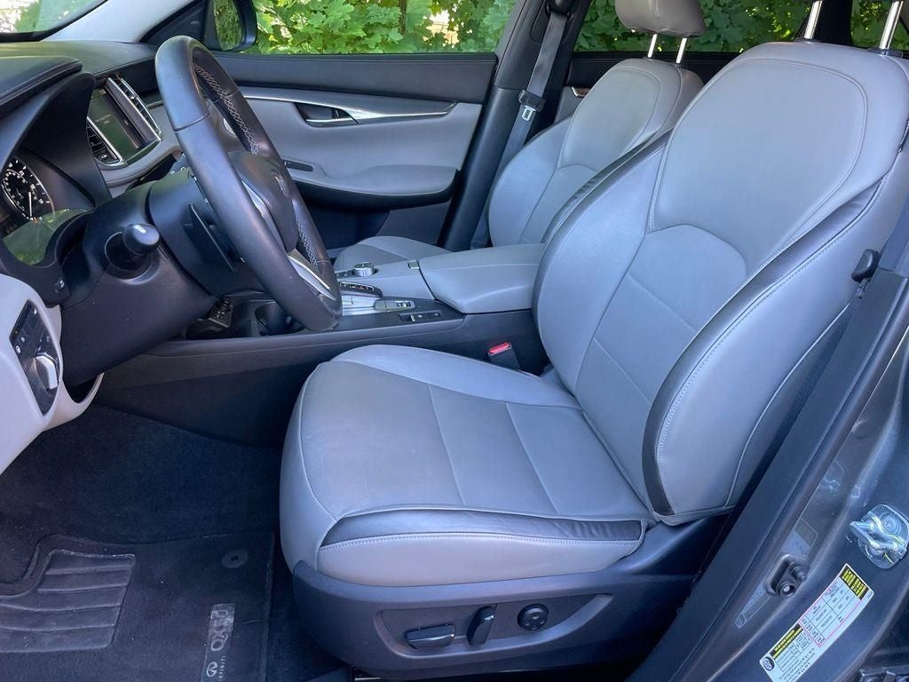 2023 INFINITI QX50 LUXE AWD
