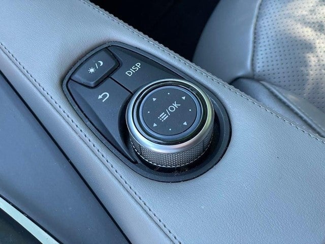 2023 INFINITI QX50 LUXE AWD