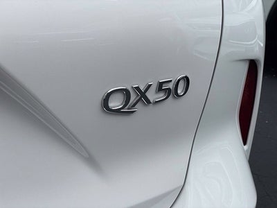 2023 INFINITI QX50 LUXE AWD