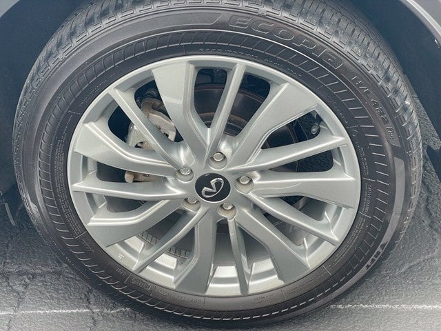 2023 INFINITI QX50 LUXE AWD