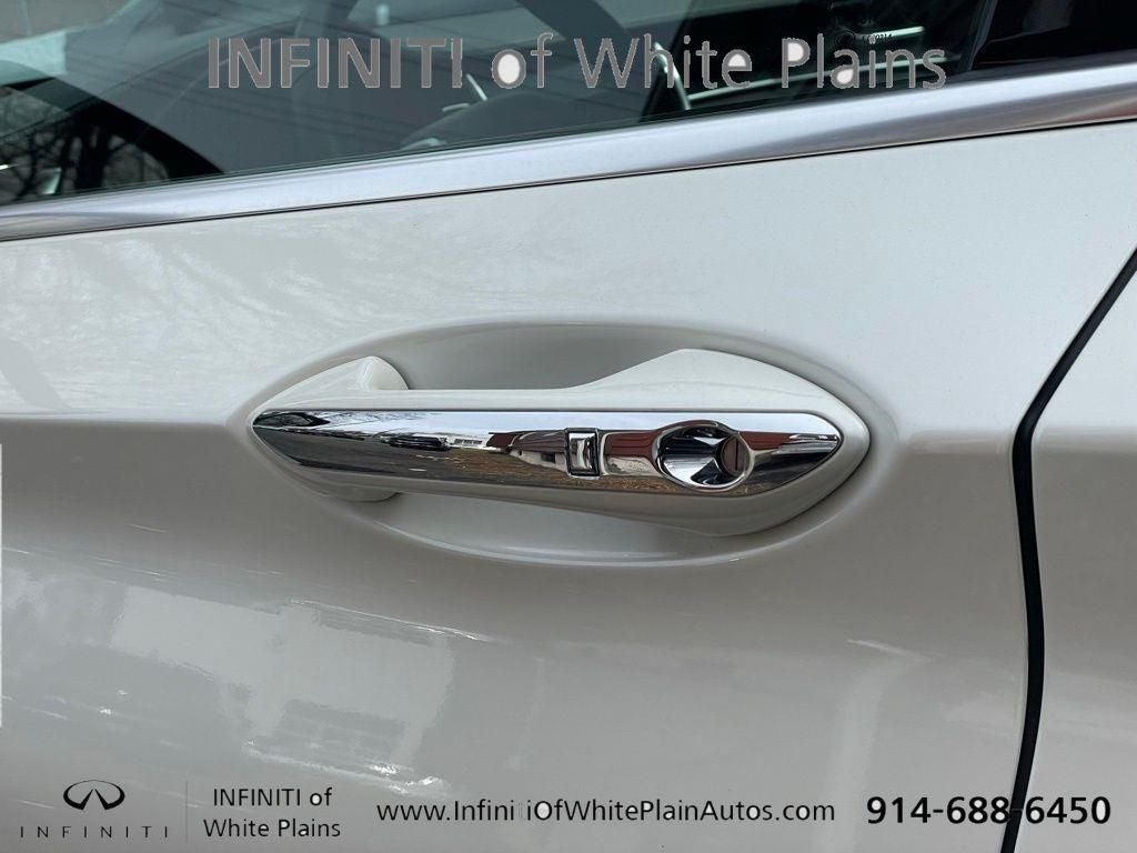 2023 INFINITI QX55 LUXE