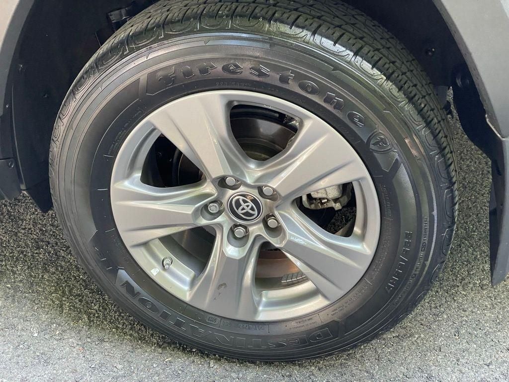 2024 Toyota RAV4 Hybrid LE