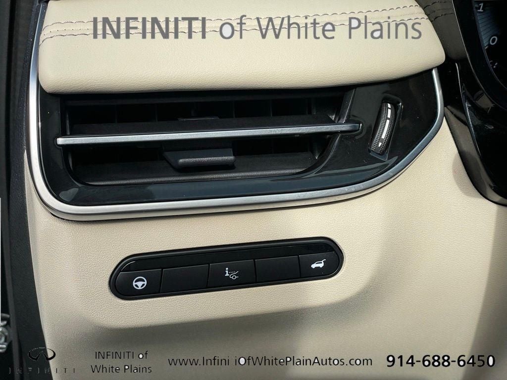 2025 INFINITI QX60 LUXE