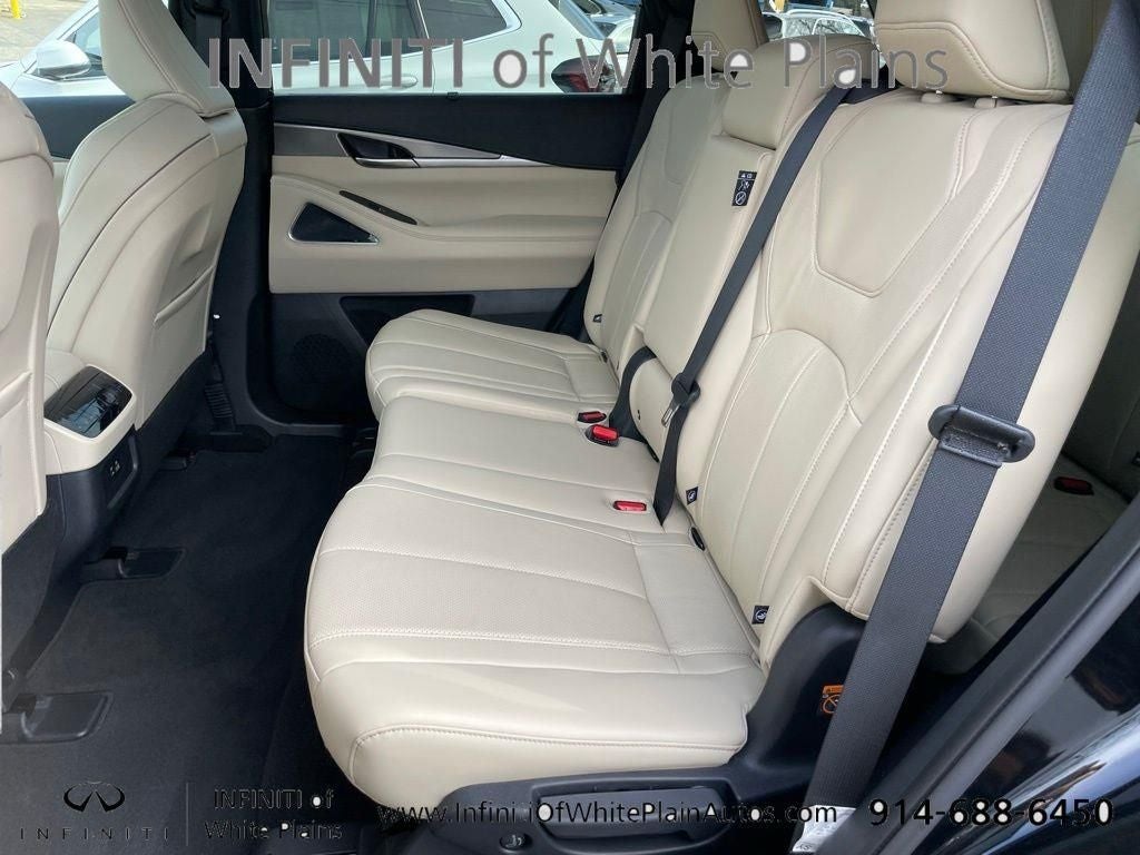 2025 INFINITI QX60 LUXE