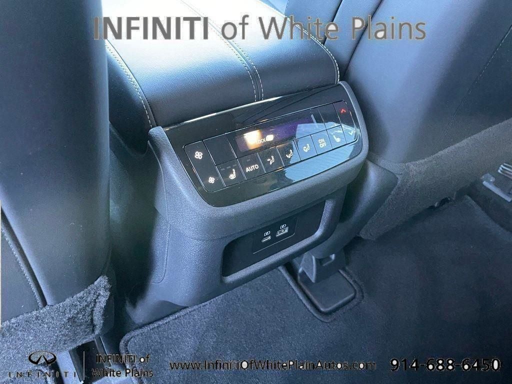 2025 INFINITI QX60 LUXE