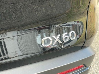 2023 INFINITI QX60 LUXE