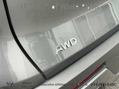2023 INFINITI QX60 LUXE AWD