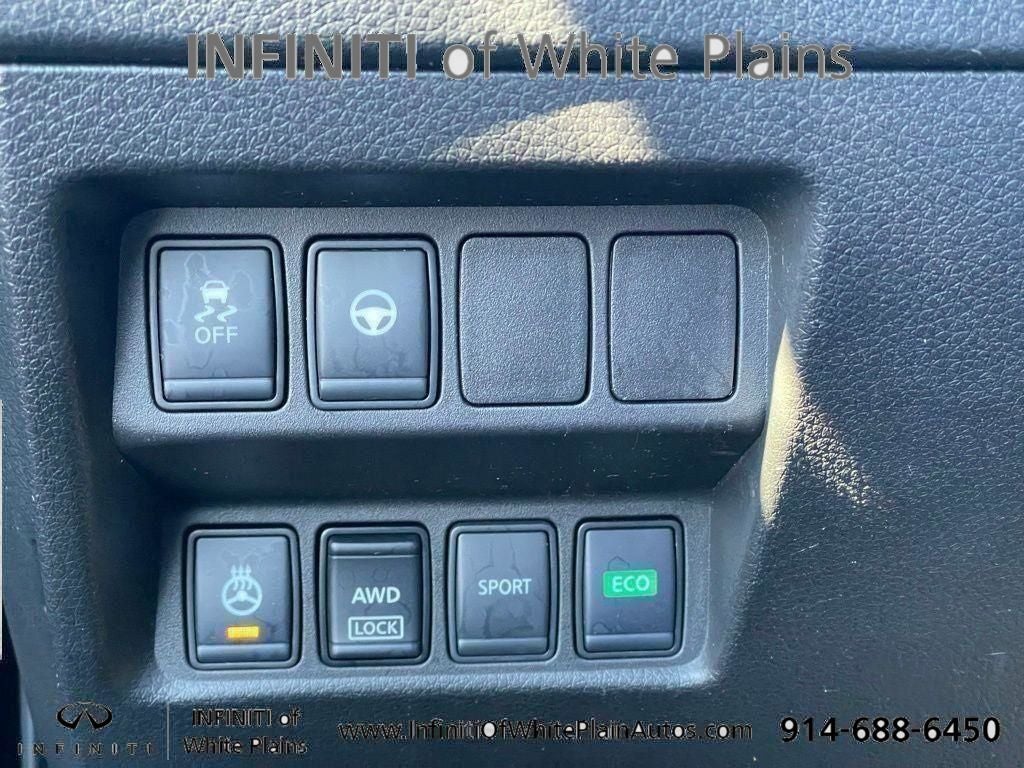 2020 Nissan Rogue Sport SV