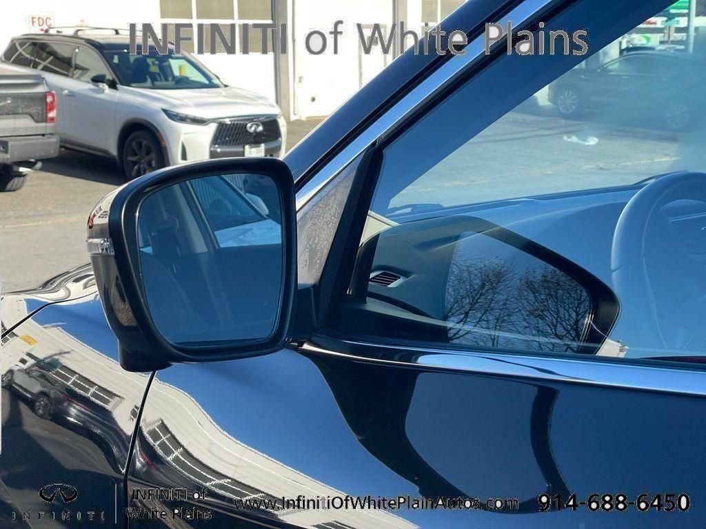 2020 Nissan Rogue Sport SV