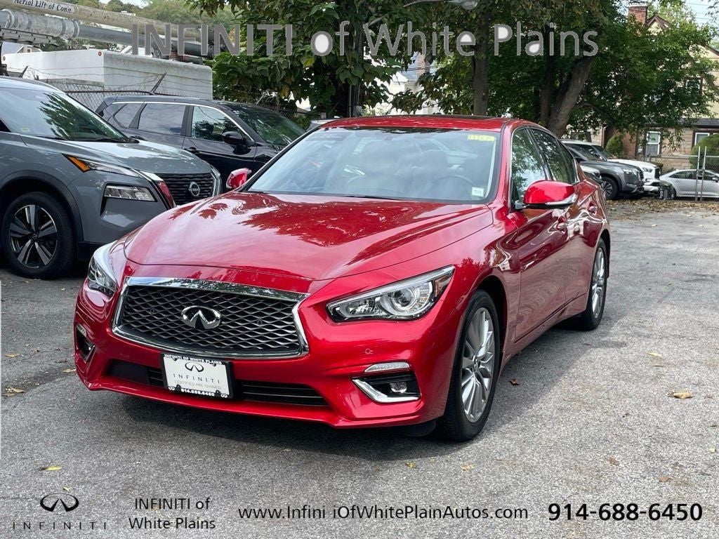 2023 INFINITI Q50 LUXE