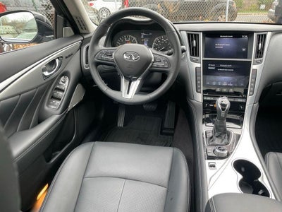 2023 INFINITI Q50 LUXE