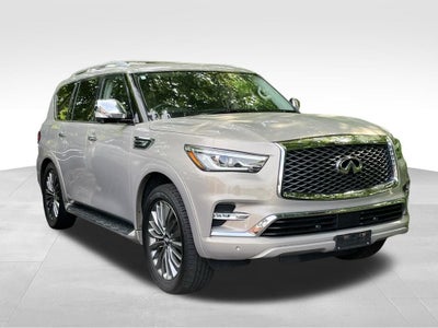 2019 INFINITI QX80 LUXE