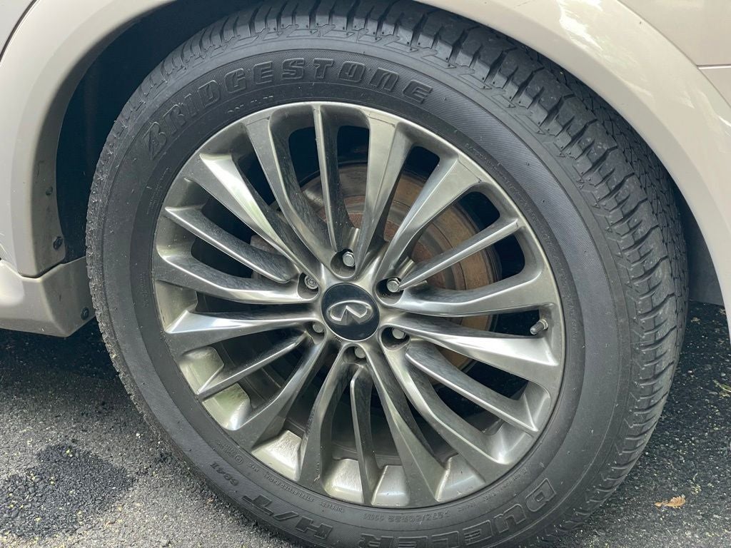 2019 INFINITI QX80 LUXE