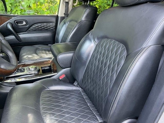 2019 INFINITI QX80 LUXE 4WD