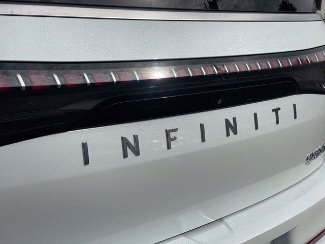2026 INFINITI QX80 Luxe 4WD