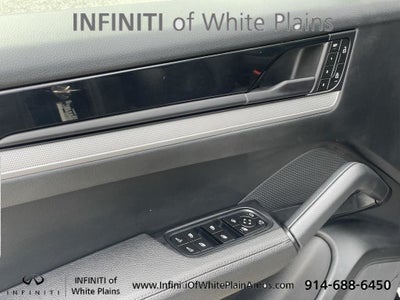 2024 Porsche Cayenne Base