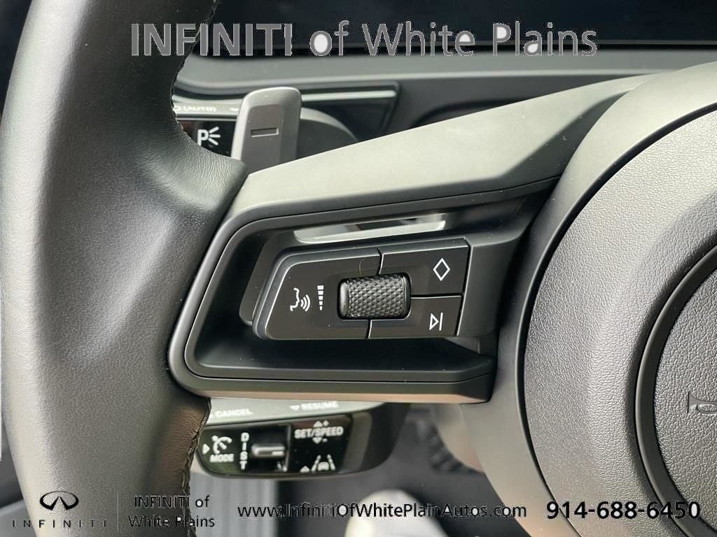 2024 Porsche Cayenne Base