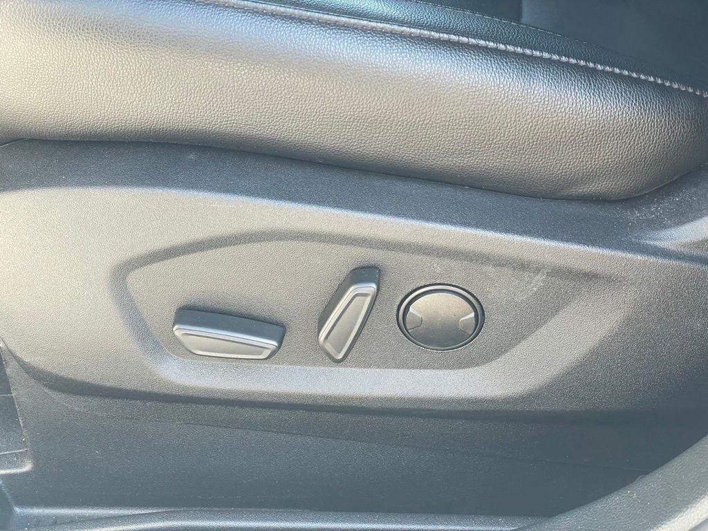 2022 Ford Edge Titanium AWD