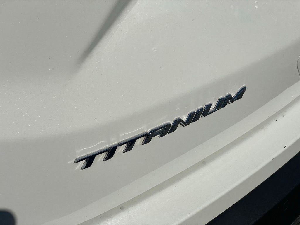 2022 Ford Edge Titanium AWD