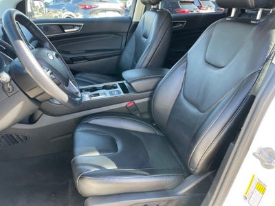 2022 Ford Edge Titanium AWD