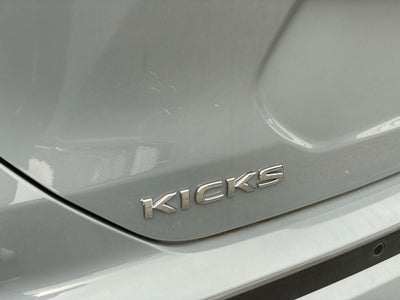 2023 Nissan Kicks SV