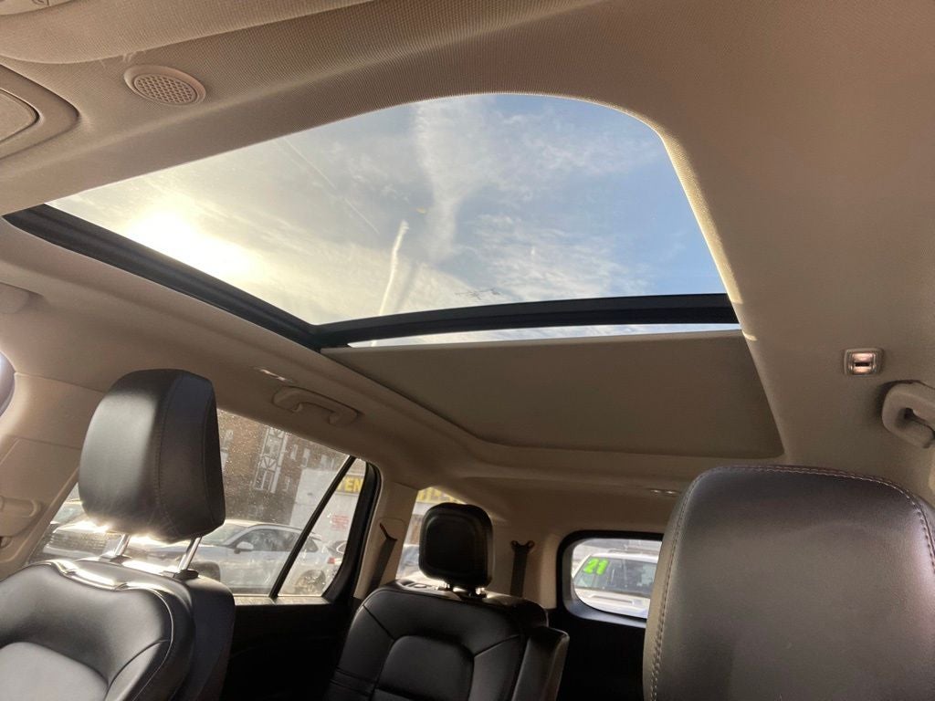 2023 Lincoln Aviator Standard