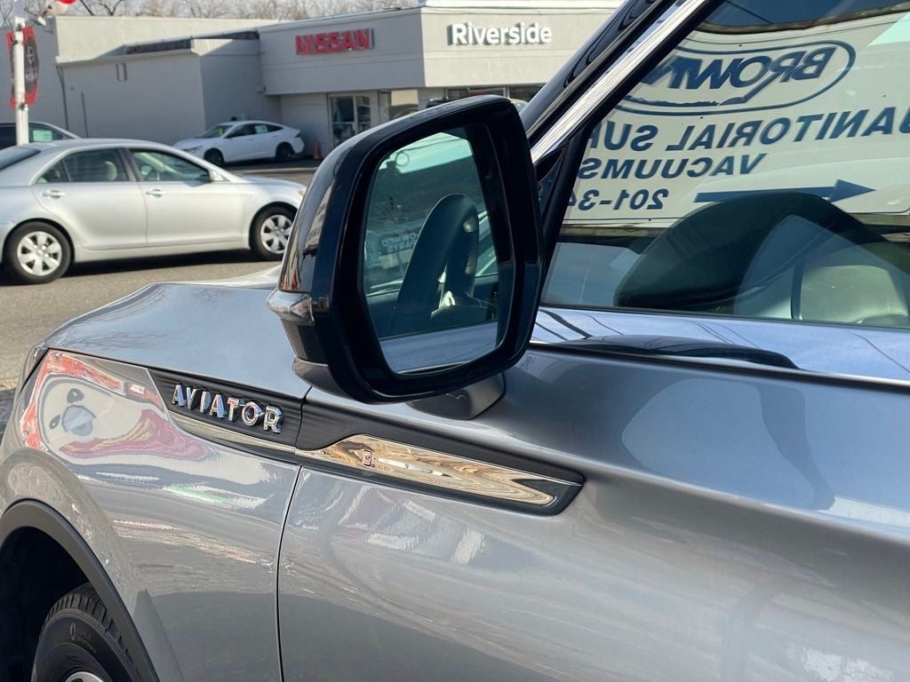 2023 Lincoln Aviator Standard