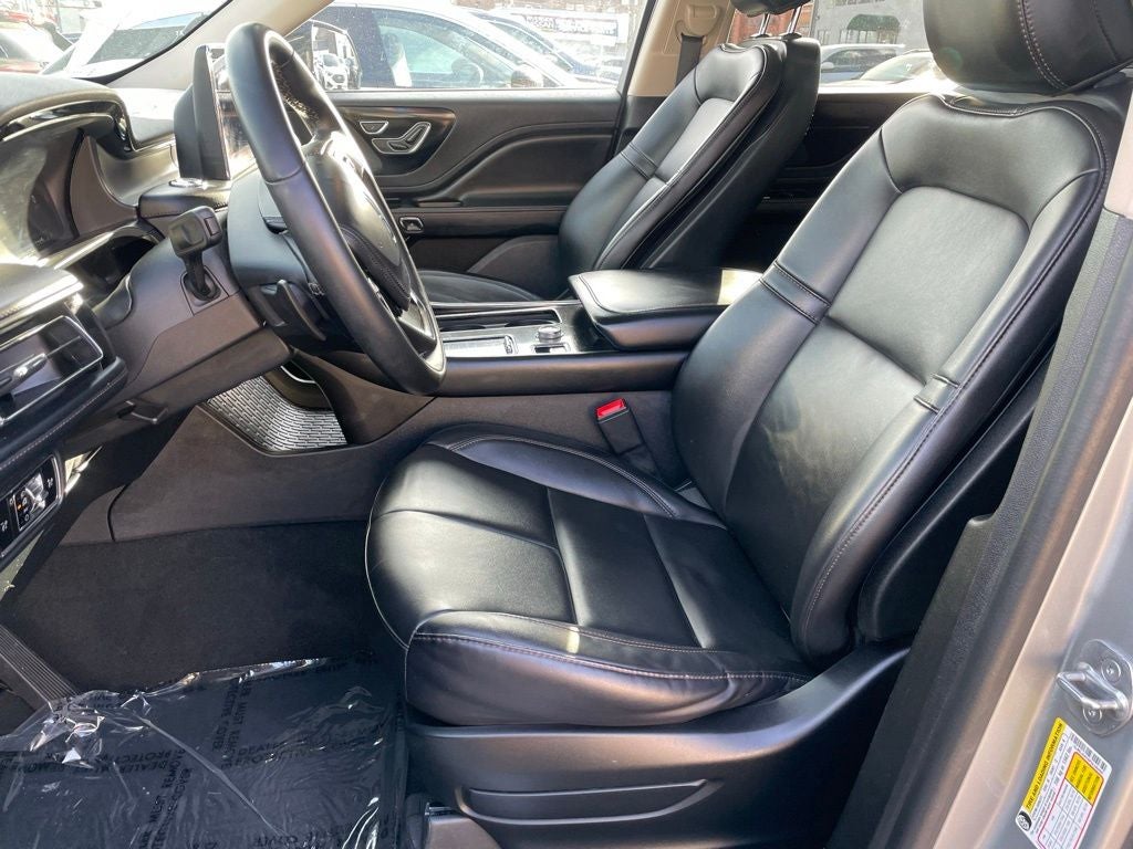 2023 Lincoln Aviator Standard