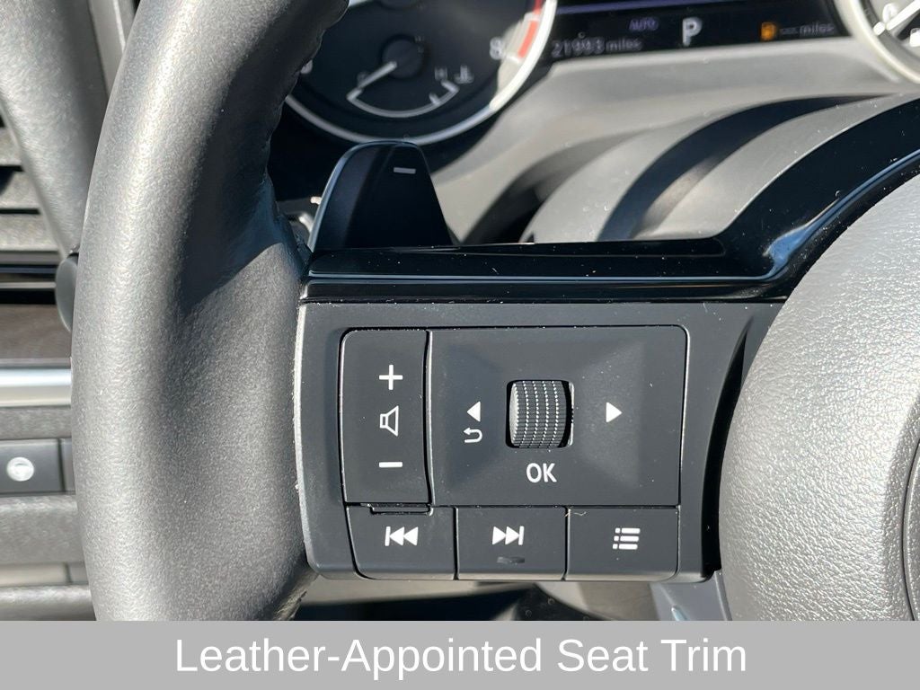 2022 Nissan Rogue SL AWD w/Navi, Bose, Panoroof, CarPlay, Leather