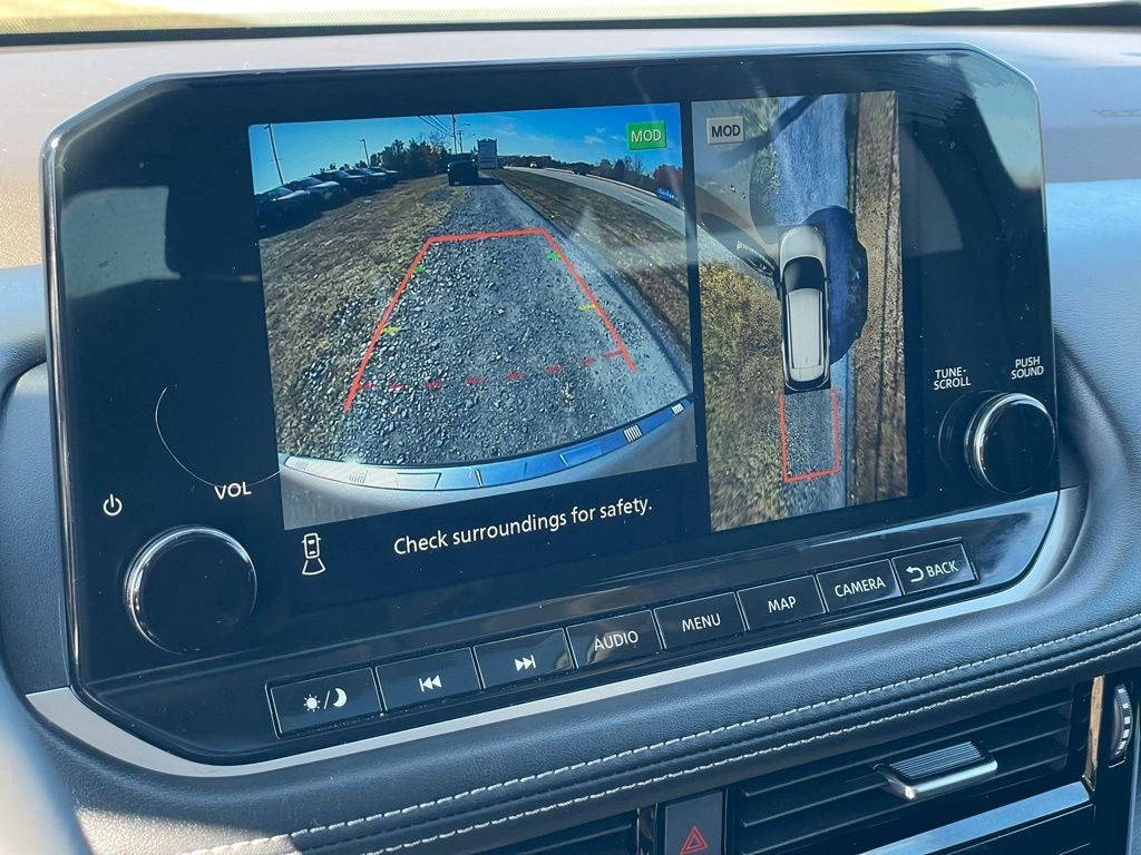 2022 Nissan Rogue SL AWD w/Navi, Bose, Panoroof, CarPlay, Leather