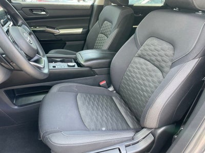 2022 Nissan Pathfinder S