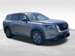 2023 Nissan Pathfinder S