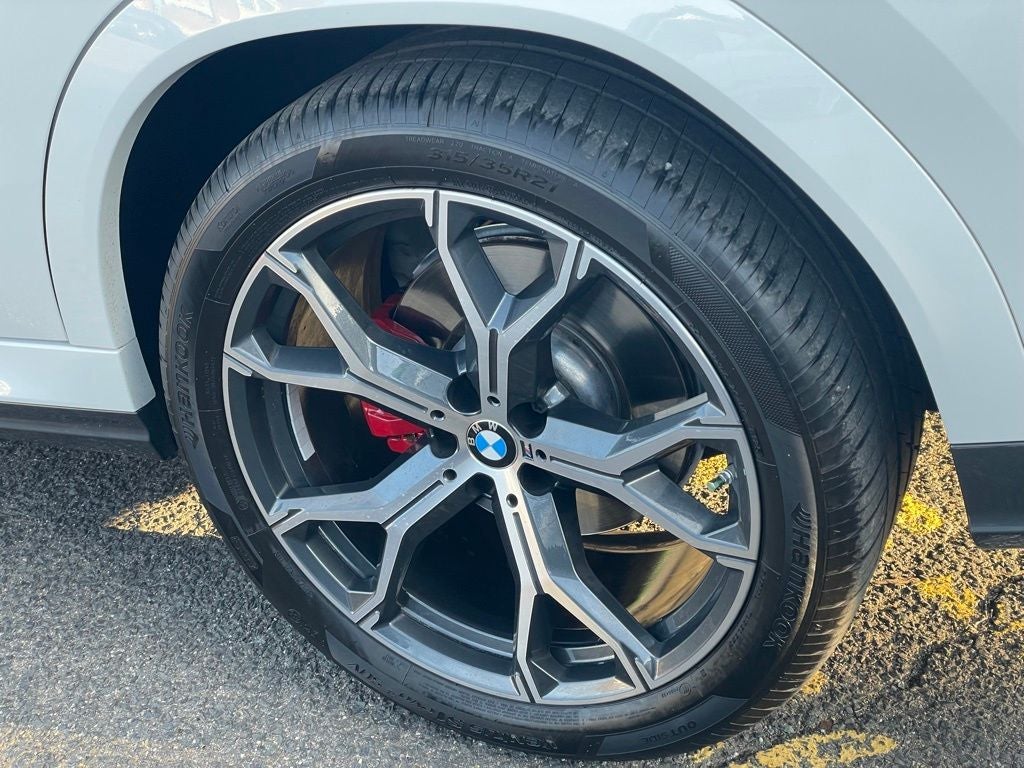 2023 BMW X6 xDrive40i