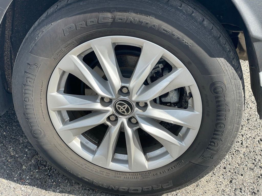 2023 Toyota Corolla Cross LE